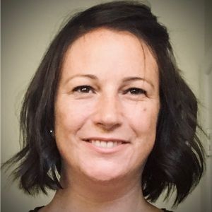 Meet your Posher, Manita